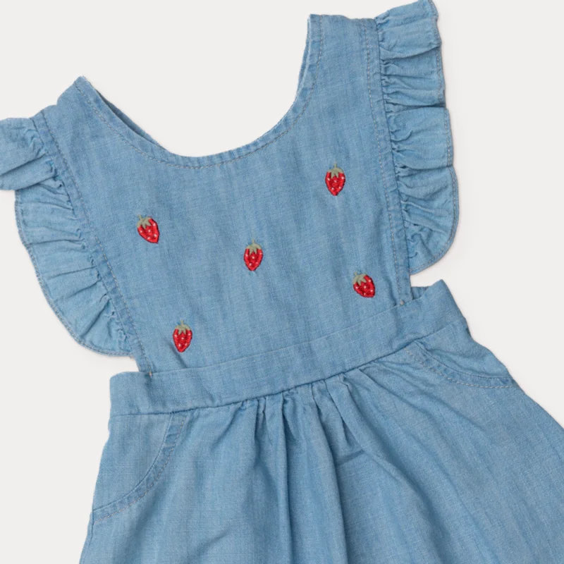 Salopete Menina Strawberries - Grow Up