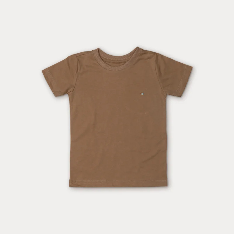 Camiseta Colors - Grow Up